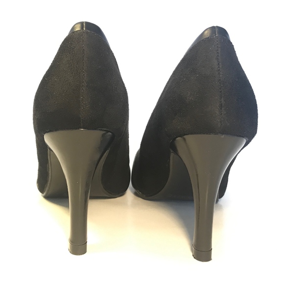 Black Panel Pointed Court, sz 7 - Picture 6 of 7